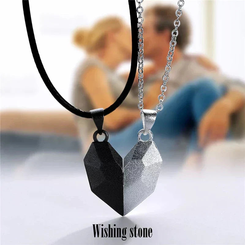 2Pcs Couple Magnetic Love Splicing Clavicle Chain Necklace Wishing stone